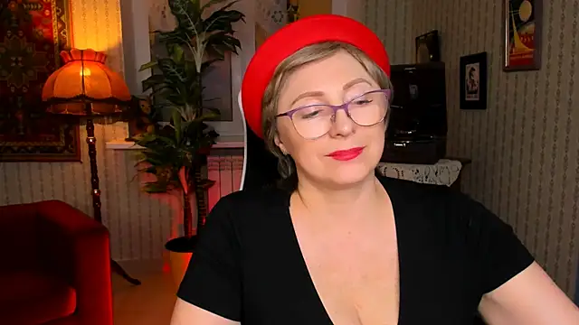 Snapshot of sugar_vivien chatting on 01.16.25 sugar vivien online show from 01.16.25