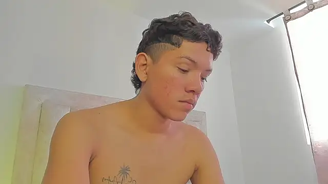 JulianRose 1 online show from 03.02.25