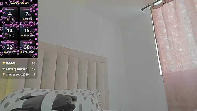 JulianRose 1 online show from 03.13.25