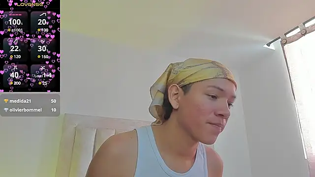 JulianRose 1 online show from 03.16.25