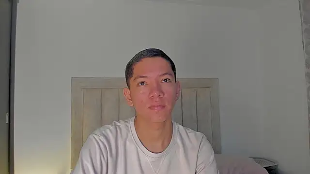 JulianRose 1 online show from 01.07.26