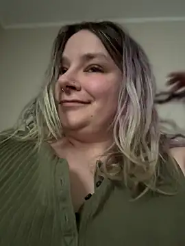 Snapshot of kitten0760 chatting on 05.29.26 kitten0760 online show from 05.29.26