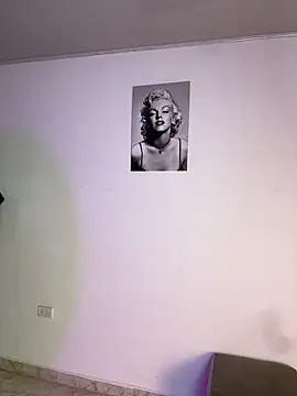 Melina-Smith online show from 04.19.26