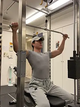 Snapshot of Tkcqcc chatting on 11.30.25 Tkcqcc online show from 11.30.25