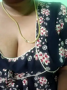 Snapshot of tamil_monasexy chatting on 02.12.25 tamil monasexy online show from 02.12.25