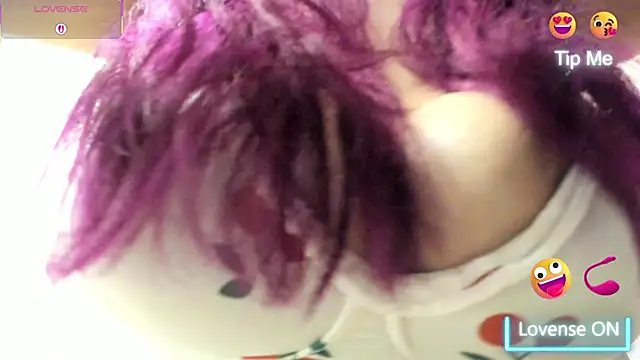 nahomi  97 online show from 12.18.25