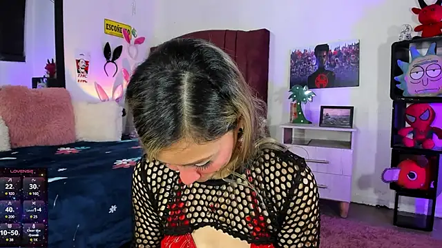 alisson zafiro  online show from 02.10.25