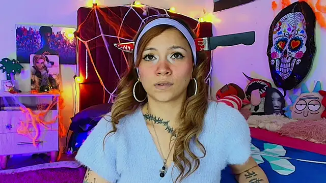 alisson zafiro  online show from 10.31.25