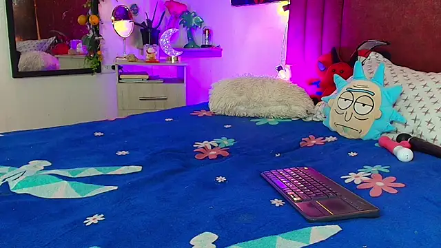 alisson zafiro  online show from 04.11.26