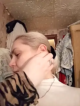 Minna Jeannie online show from 01.31.25