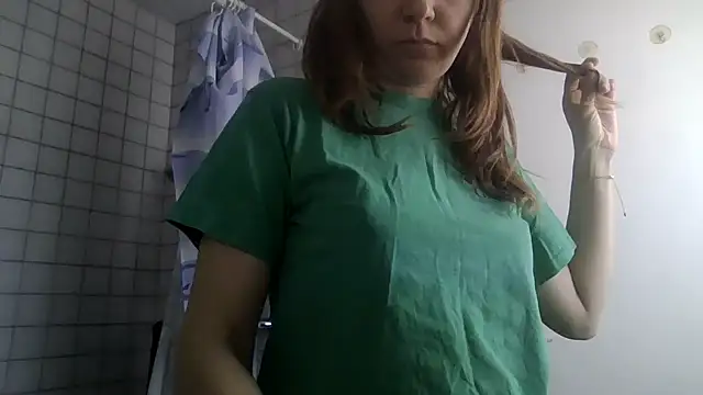 Snapshot of JasmineGlamour chatting on 04.19.26 JasmineGlamour online show from 04.19.26