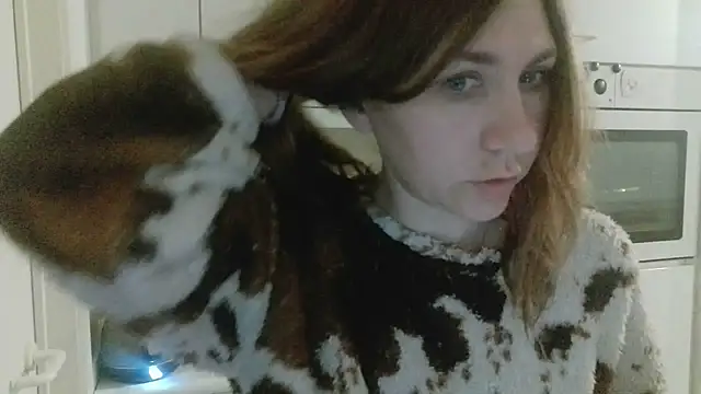 Snapshot of JasmineGlamour chatting on 04.26.26 JasmineGlamour online show from 04.26.26