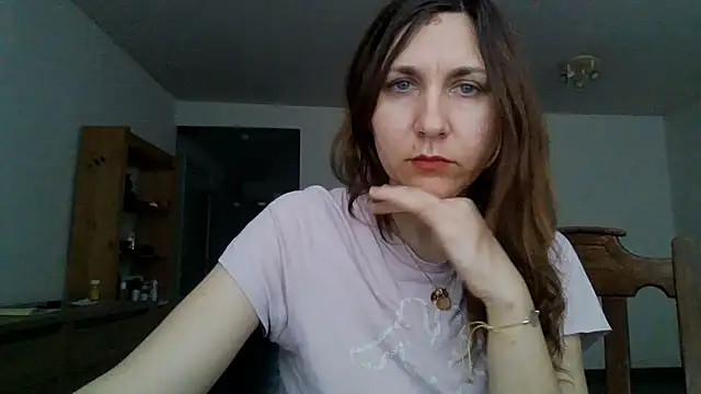 Snapshot of JasmineGlamour chatting on 05.07.26 JasmineGlamour online show from 05.07.26