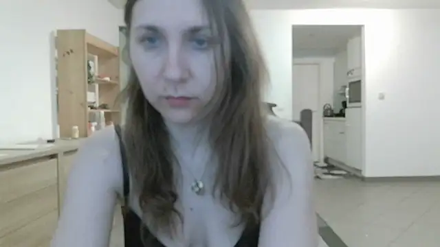Snapshot of JasmineGlamour chatting on 05.12.26 JasmineGlamour online show from 05.12.26