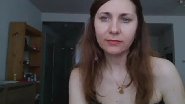 Snapshot of JasmineGlamour chatting on 05.18.26 JasmineGlamour online show from 05.18.26