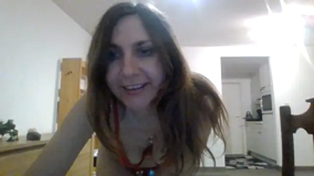 Snapshot of JasmineGlamour chatting on 05.27.26 JasmineGlamour online show from 05.27.26