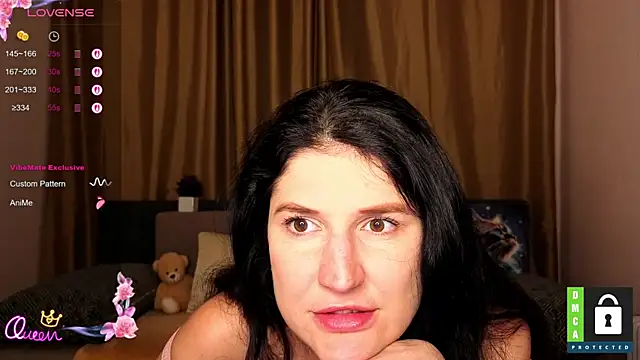 Snapshot of Alianna_Solo_Kisses chatting on 05.06.26 Alianna Solo Kisses online show from 05.06.26
