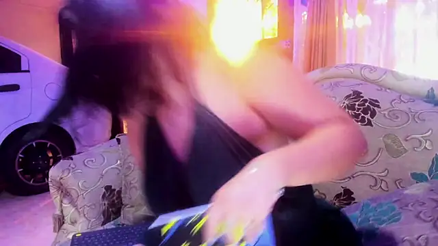 MelannyBell online show from 01.18.25