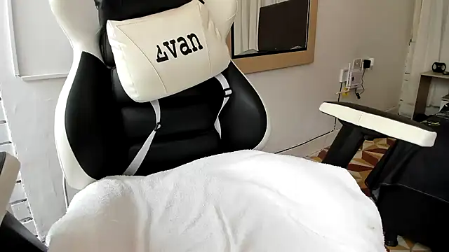 Valerioe online show from 03.03.25