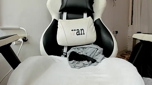 Valerioe online show from 09.13.25