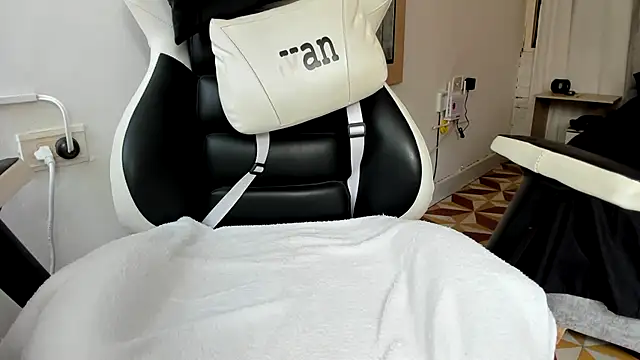 Valerioe online show from 09.25.25