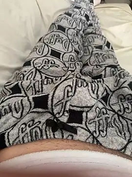 Snapshot of Xesco22 chatting on 04.16.26 Xesco22 online show from 04.16.26