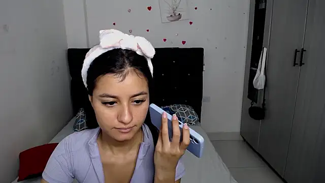 floweer  online show from 02.27.26