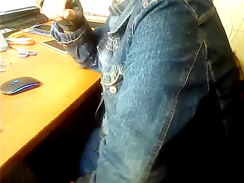 Snapshot of zormen355 chatting on 05.11.26 zormen355 online show from 05.11.26