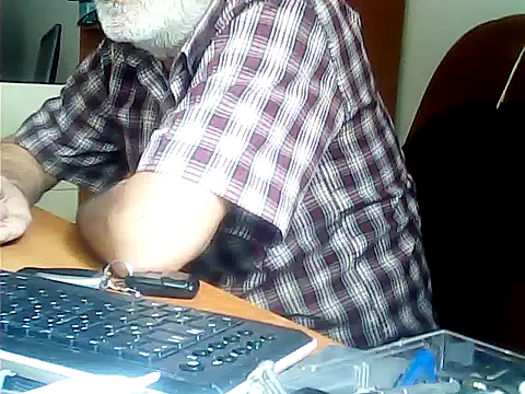 Snapshot of zormen355 chatting on 06.18.26 zormen355 online show from 06.18.26