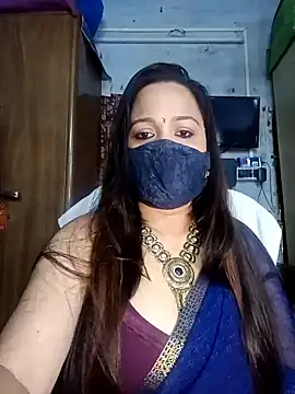 albelasummi702 online show from 12.31.24