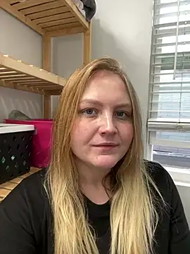 PhatAssBlond online show from 12.20.24