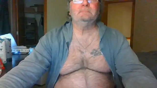 Snapshot of Doherty10 chatting on 06.30.26 Doherty10 online show from 06.30.26