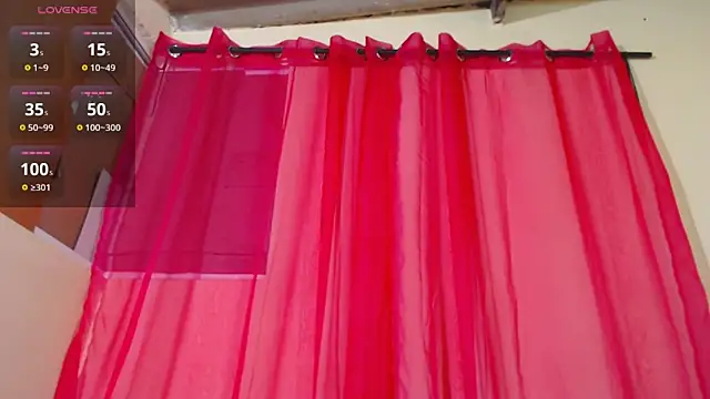 RominaFiore  online show from 12.21.24