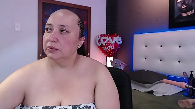 Natasha26  online show from 01.22.25