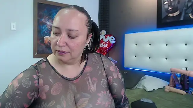 Natasha26  online show from 01.24.25