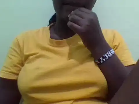 Snapshot of Ayrarahma chatting on 02.25.25 Ayrarahma online show from 02.25.25