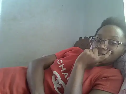 ElianeHot online show from 04.16.26