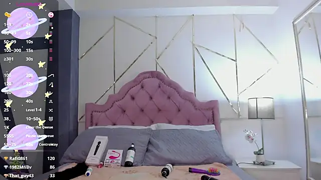 Snapshot of Rubi_Sky chatting on 02.04.25 Rubi Sky online show from 02.04.25