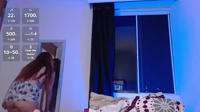 Snapshot of MiaStor chatting on 02.21.26 MiaStor online show from 02.21.26