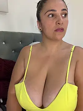 Taylortits online show from 01.23.25