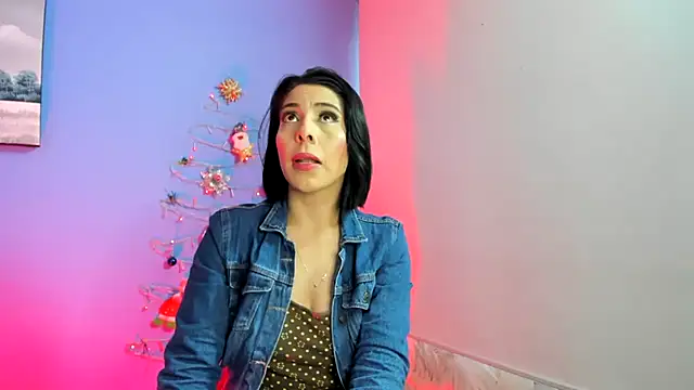 AdelleLennox cg online show from 12.27.24