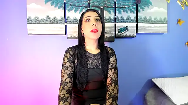 AdelleLennox cg online show from 02.18.25