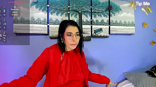 AdelleLennox cg online show from 02.23.25