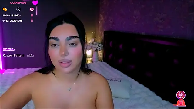 babyleilaa online show from 10.31.25