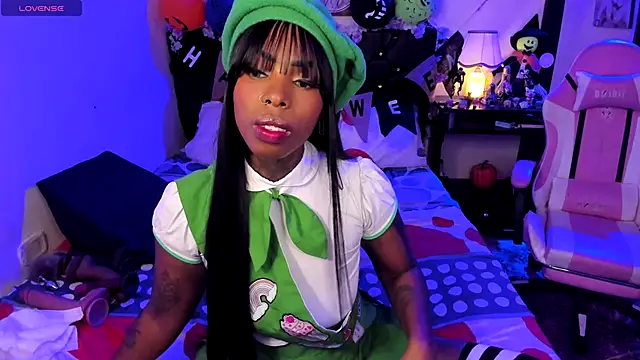 kary bunny3 online show from 10.26.25