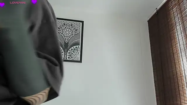 VeronicaTonu online show from 04.02.26