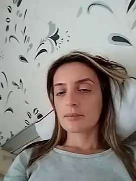 SophyGirl online show from 10.16.25