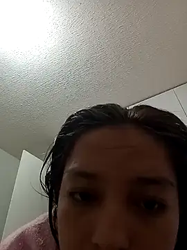 rossgreen77 online show from 10.18.25