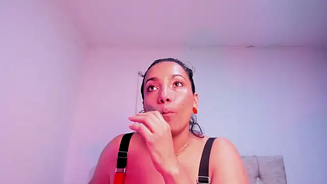 amber demons2021 online show from 03.13.25