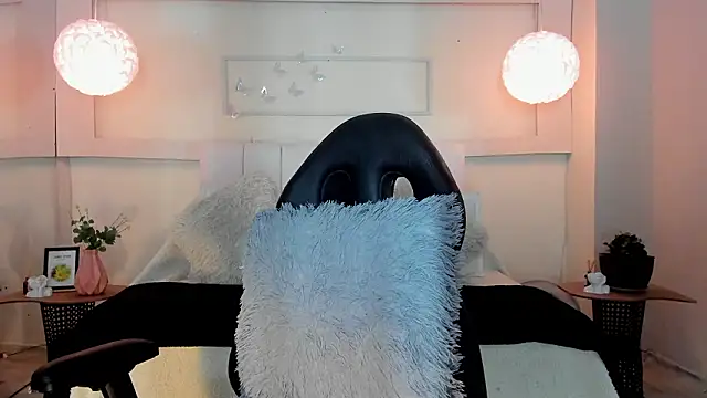 RamonaSimons online show from 02.25.26